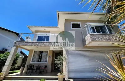 Casa de luxo em ingleses do rio vermelho, florianópolis-sc  3 quartos, 3 suítes, 300m²  imperdível!