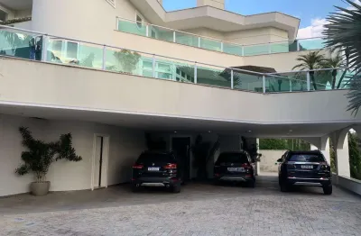 Casa com 5 quartos à venda na Avenida Barretos, Residencial Tamboré, Barueri
