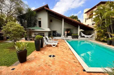 Casa com 4 quartos para alugar na Alameda Cuba, Alphaville, Barueri