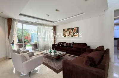 Casa com 3 quartos para alugar na Alameda das Petúnias, Alphaville, Santana de Parnaíba