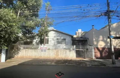 Casa com 3 quartos à venda na Rua Rui Barbosa, 933, Zona 07, Maringá
