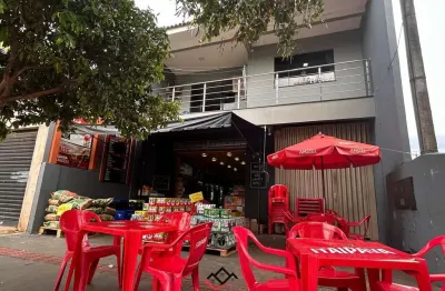 Casa comercial à venda na Rua Bemtevi, 1192, Jardim Everest, Maringá