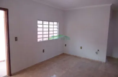 Casa para venda em boituva, residencial de lorenzi, 3 dormitórios, 2 suítes, 3 banheiros, 2 vagas