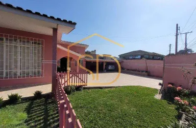 Excelente casa de esquina 3 quartos em são josé dos pinhais, bairro quissisana.