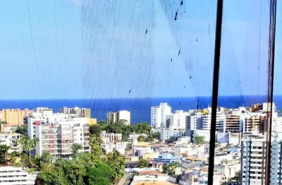 Lindo apartamento q/s no rio vermelho, nascente e com vista mar.