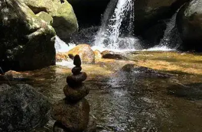 Um refúgio de luxo em meio à natureza, em quebra frascos, teresópolis
