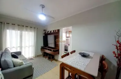 Apartamento na praia das pitangueiras, 01 dormitório, 01 vaga, sacada, próximo à
