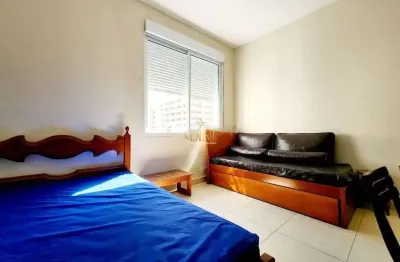 Apartamento a venda na praia das pitagueiras, na quadra da praia r$270.000,00