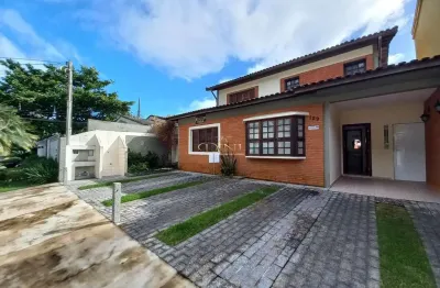 Casa a venda no condomínio albamar, 05 dormitórios, 04 vagas de garagem e lazer