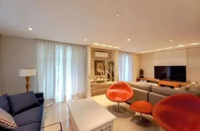 Apartamento com 5 dormitórios à venda, 250 m² por R$ 1.800.000,00 - Pitangueiras - Guarujá/SP