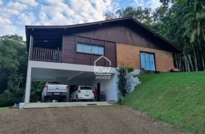 Chácara com 27.000m² no bairro rio hern em schroeder, sc