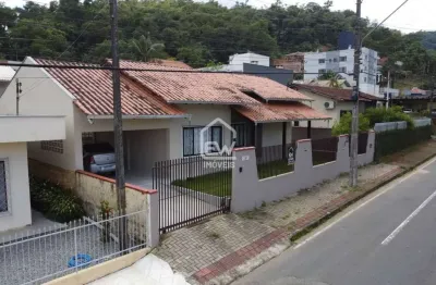 Casa com 4 quartos à venda na Rua Frederico Todt, 261, Amizade, Jaraguá do Sul