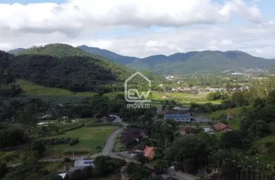 Chácara com área total de 52.671m² em schroeder, sc