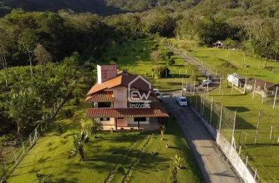 Chácara com área total de 40.000m² em schroeder, sc