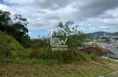 Lote amplo com área total de 360m² em guaramirim, sc
