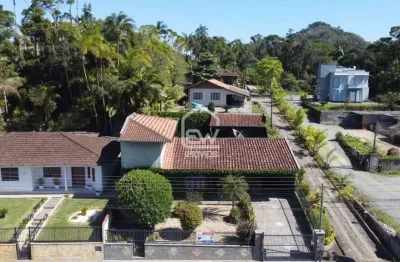 Casa com 3 quartos à venda na Rua, 0511, Centro, Massaranduba