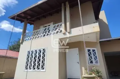 Casa com 4 quartos à venda na Rua Jorge Buhr, 130, Água Verde, Jaraguá do Sul