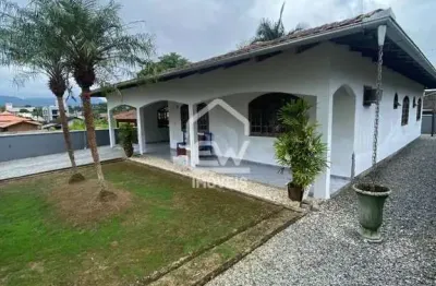 Casa com 3 quartos à venda na Rua, 350, Centro, Massaranduba