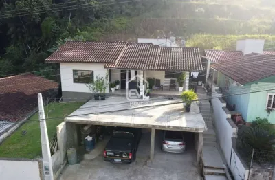 Casa com 3 quartos à venda na Rua., 23, Centro, Guaramirim