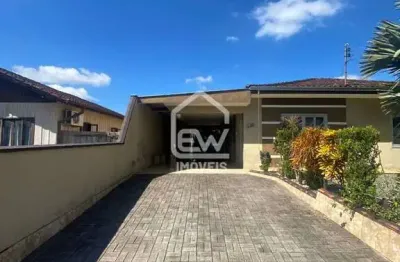 Casa com 3 quartos à venda na Rua, 6547, Centro, Guaramirim