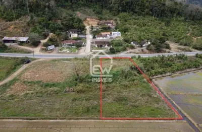 Terreno de 1.744m² às margens da rodovia sc-108 em massaranduba