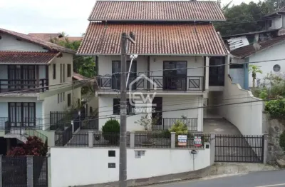 Casa com 5 quartos à venda na Rua Leopoldo Janssen, 254, Nova Brasília, Jaraguá do Sul