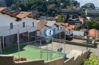 Casa com 2 quartos à venda na Rua Ilha Maiorca, 1059, Jardim Guaruja, São Paulo