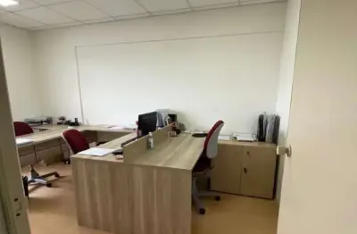 Sala comercial para alugar na Rua Benedito Fernandes, Santo Amaro, São Paulo