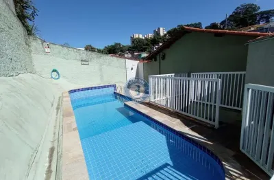 Casa com 2 quartos à venda na Rua Cortegaca, Jardim Guaruja, São Paulo