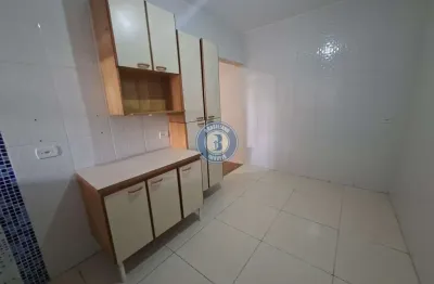 Casa com 2 quartos para alugar na Rua João André Leyser, 111111, Vila Fazzeoni, São Paulo
