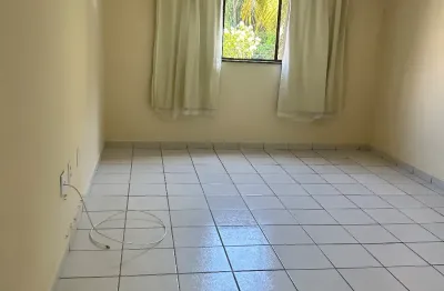 Apartamento para aluguel, em cabo branco a 100m2 da praia, com 2 quartos