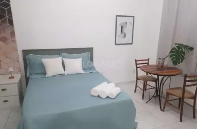 Kitnet / Stúdio para alugar na Rua Figueiredo Magalhães, 144, Copacabana, Rio de Janeiro