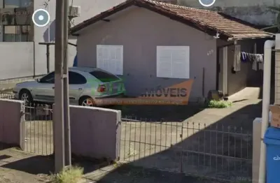 Casa com 2 quartos à venda na rua charles ferrari, 480, kobrasol, são josé por r$ 880.000