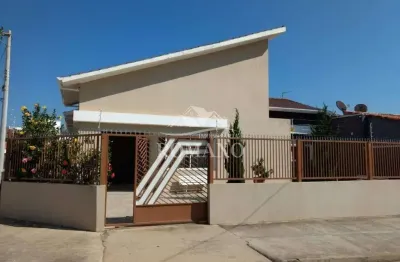Casa com 3 quartos à venda no Centro, Araçoiaba da Serra 