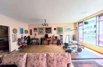 Imóvel  para venda possui  240 metros quadrados com 3 quartos em copacabana - rio de janeiro - rj