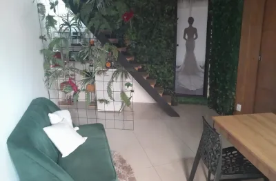 Ponto comercial para alugar na Rua Visconde de Bom Retiro, Centro, Petrópolis