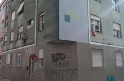 Apartamento com 2 quartos para alugar no Centro, Pelotas 