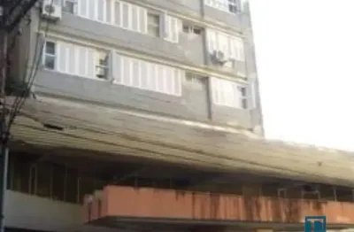 Apartamento com 2 quartos para alugar no Centro, Pelotas 