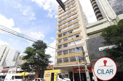 Imobiliária cilar vende apartamento 2 quartos no centro com 69,20m², ref. 100777.001-cilar