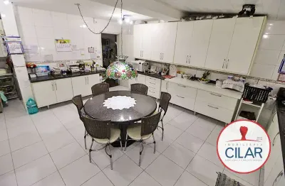 Imobiliária cilar vende casa 2 quartos no centro com 158,20m², ref. 100584.001-cilar