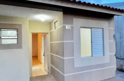 Casa 2 quartos em condomínio fechado na avenida das palmeiras com área privada enorme