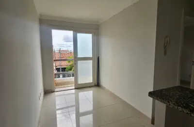 Loft de 1 quarto com sacada nos fundos da UNIC com piscina e lavanderia