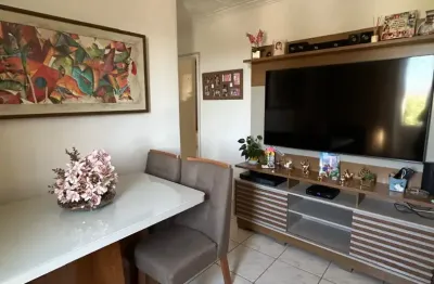 Exemplo de apto pronto para morar 2 q. condomínio $370,00 somente oportunidade
