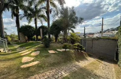 Casa com 6 quartos para alugar no Estoril, Belo Horizonte 