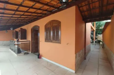 Casa com 3 quartos para alugar no Palmeiras, Belo Horizonte 