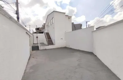 Casa com 2 quartos para alugar no Monsenhor Horta, Ibirité 