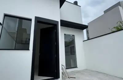 Casa com 2 quartos para alugar na Rua Rio Capivari, 67, Rio Pequeno, Camboriú