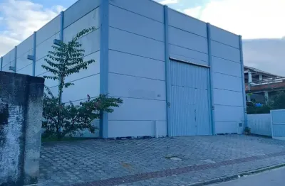 Barracão / Galpão / Depósito para alugar na Rua Monte Neblina, 560, Monte Alegre, Camboriú