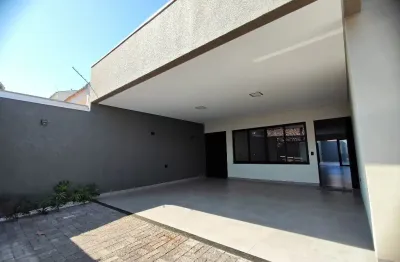 Linda casa moderna na melhor região do jardim novo horizonte