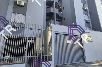 Apartamento na zona 7, próximo a uem, com três quartos e vaga coberta